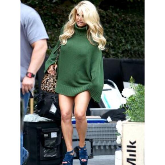 Jessica Simpson Chunky Funnel Neck Sweater - Forest Green - S - Picture 9 of 10